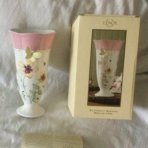 NEW Lenox Butterfly Meadow Medium Vase